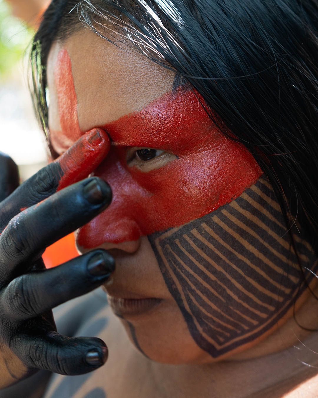 indigenous art body paint